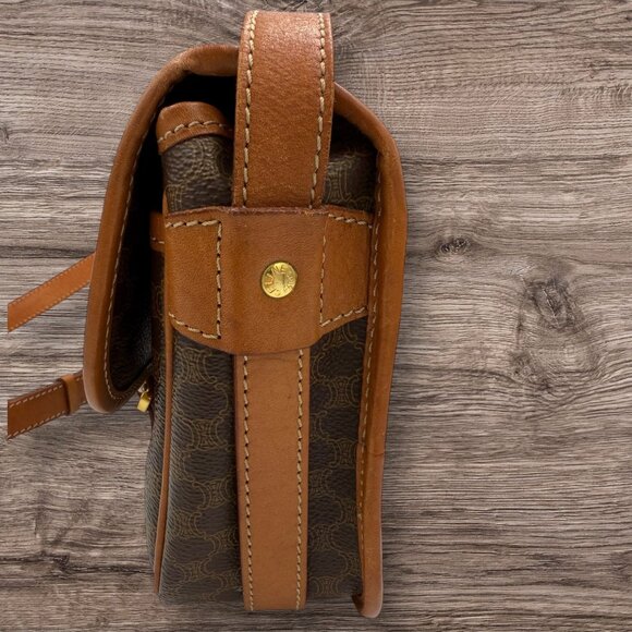 Celine Madadam Crossbody - Picture 4 of 10